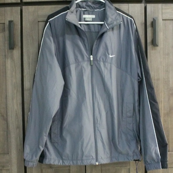 Nike Other - 🏌🏽‍♂️Nike windbreaker jacket